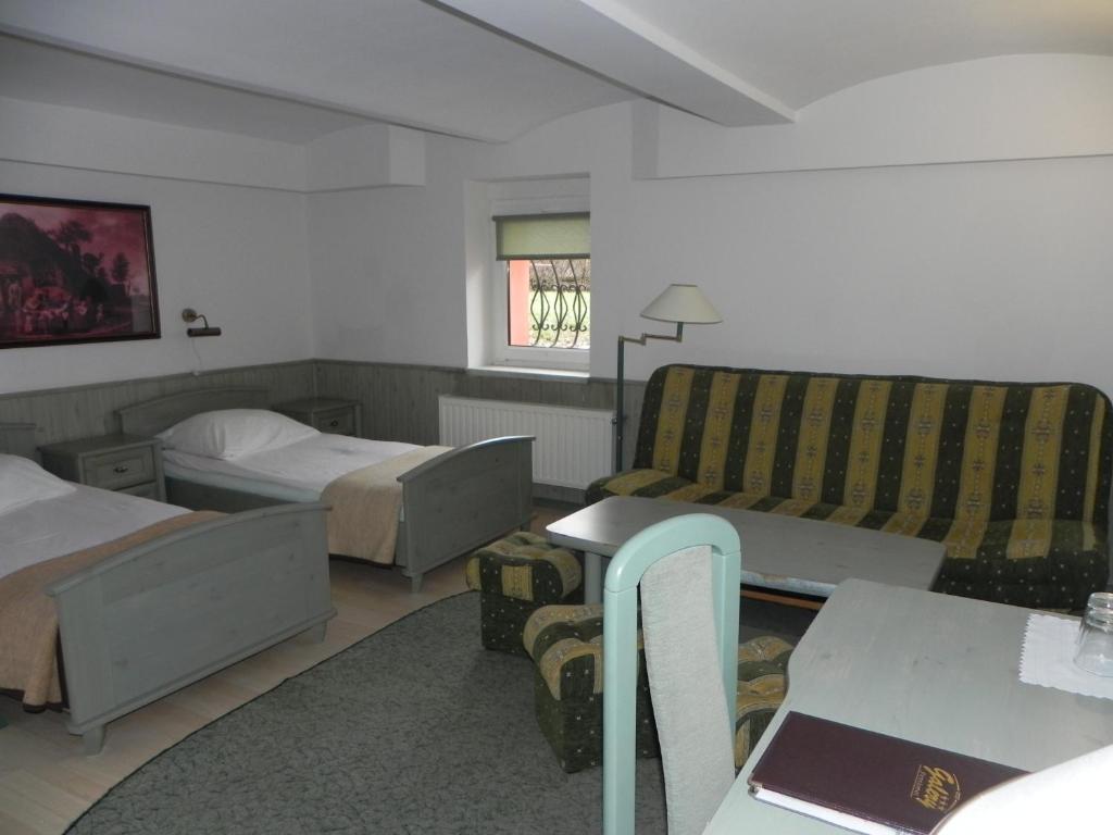 Pensjonat Galery Świebodzice Habitación foto